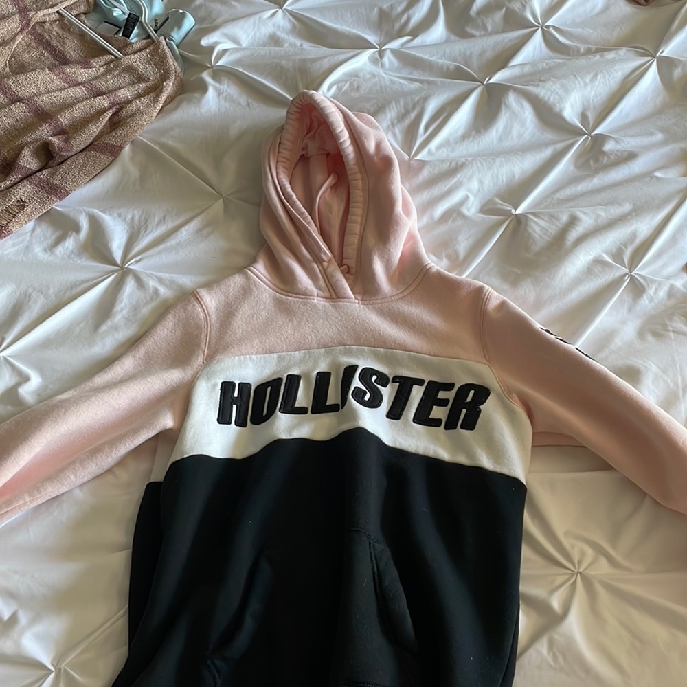 Hollister hoodie